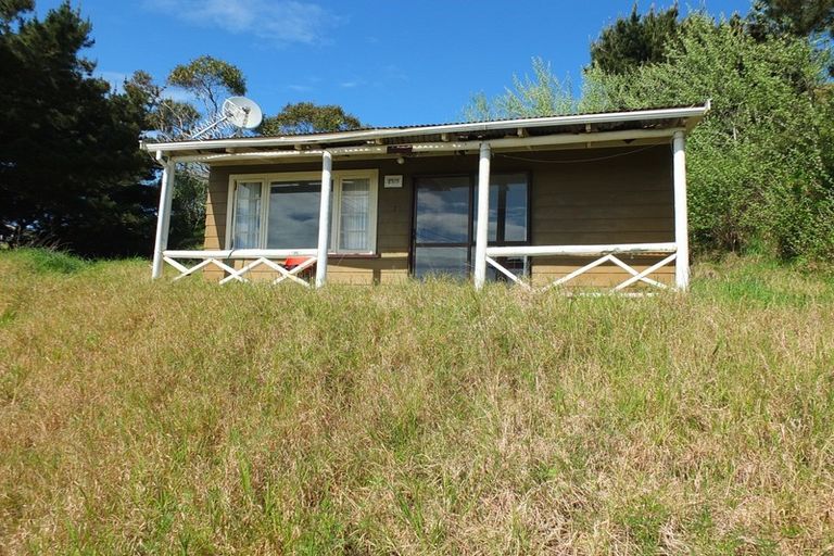 Photo of property in 8 Signal Street, Foxton Beach, Foxton, 4815