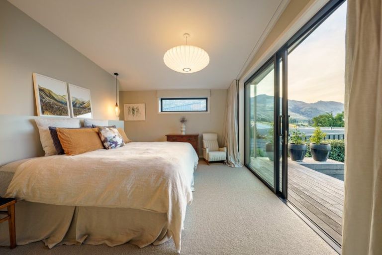 Photo of property in Meadowstone Alpha Series, 12 Jade Drive, Wanaka, 9305
