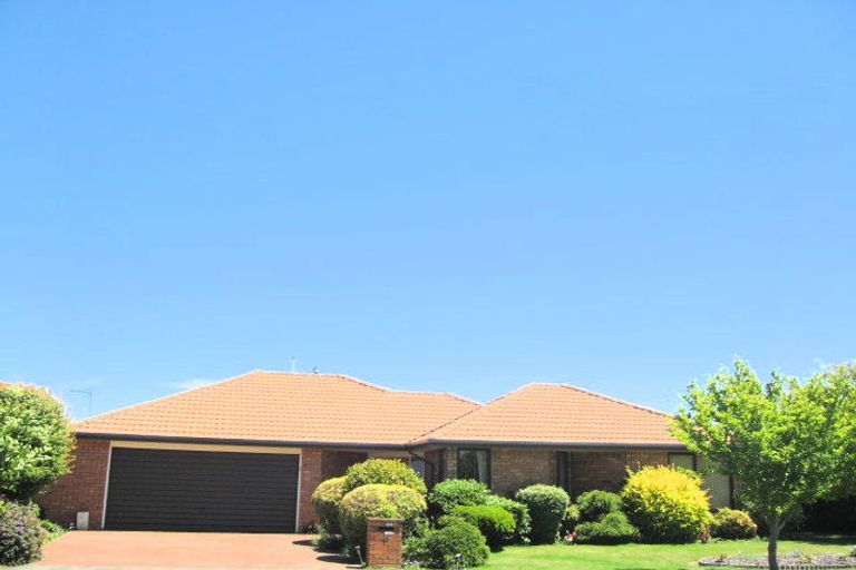 Photo of property in 46 Ben Nevis Drive, Broomfield, Christchurch, 8042