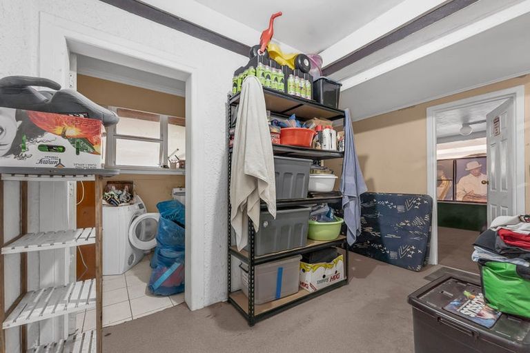 Photo of property in 53 Takanini Road, Takanini, 2112