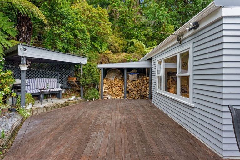Photo of property in 160 Mangaone Road North, Hautere, Otaki, 5582