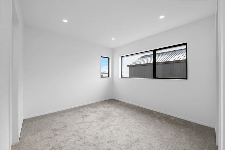 Photo of property in 34 Kairakau Street, Papakura, 2110