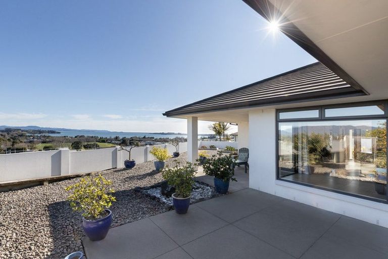 Photo of property in 35 Holyoake Terrace, Omokoroa, 3114