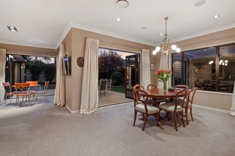 Photo of property in 23 Inglewood Place, Bethlehem, Tauranga, 3110