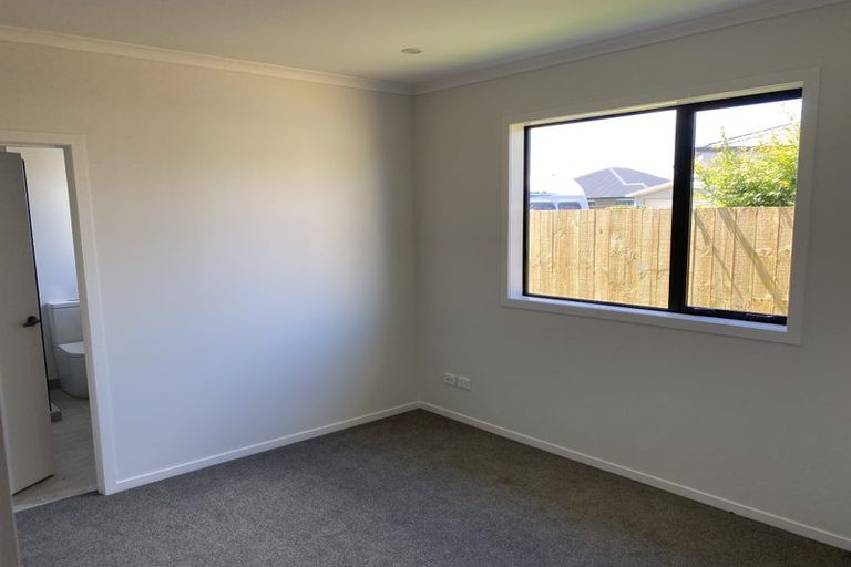 Photo of property in 27u3 Norman Street, Nawton, Hamilton, 3200