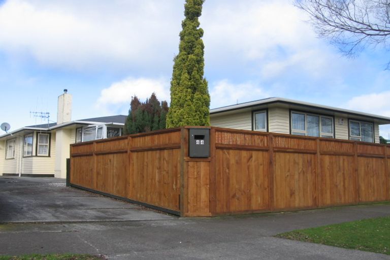 Photo of property in 44 Herbert Avenue, Cloverlea, Palmerston North, 4412