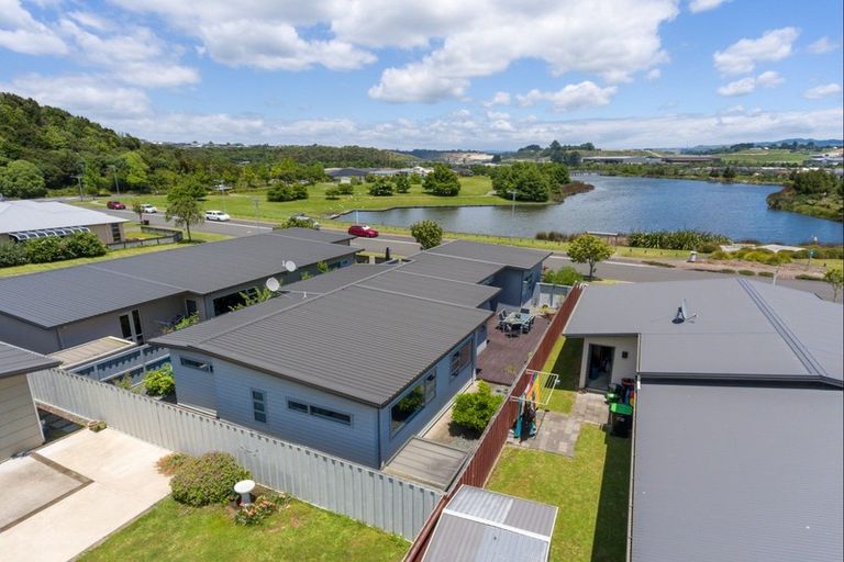 Photo of property in 21 Lakeview Quay, Pyes Pa, Tauranga, 3112