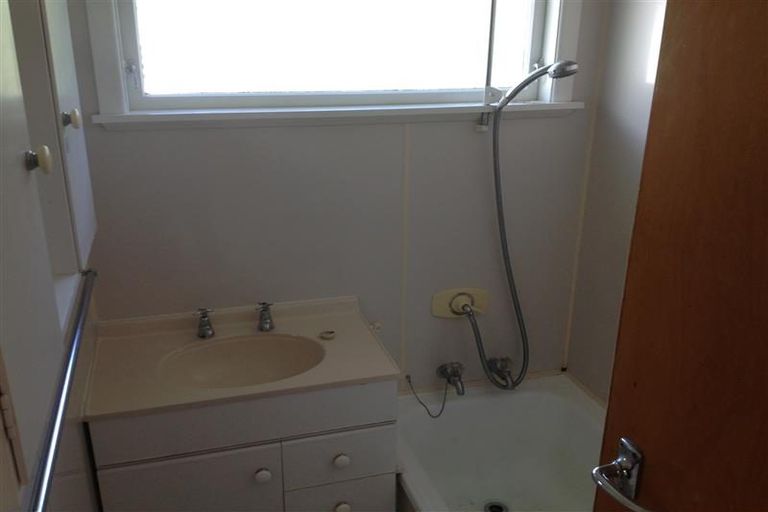 Photo of property in 180-182 East Street, Greytown, 5712