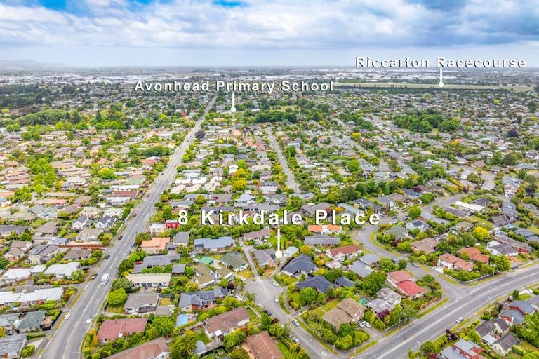 Photo of property in 8 Kirkdale Place, Avonhead, Christchurch, 8042
