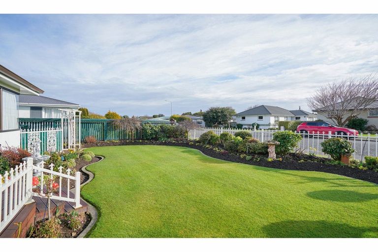 Photo of property in 59 Helmsdale Street, Waverley, Invercargill, 9810