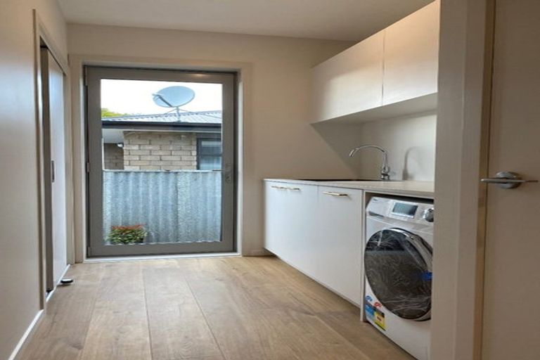 Photo of property in 33a O'dowd Road, Taradale, Napier, 4112