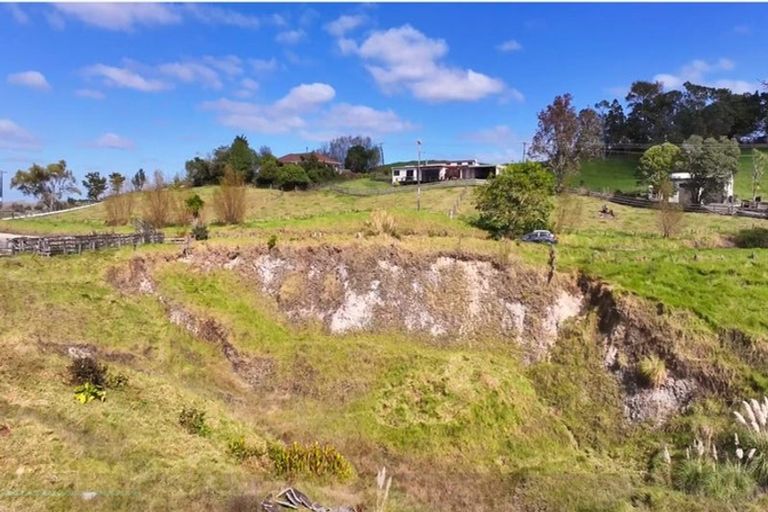 Photo of property in 122 Hurndall Street East, Maungaturoto, 0520