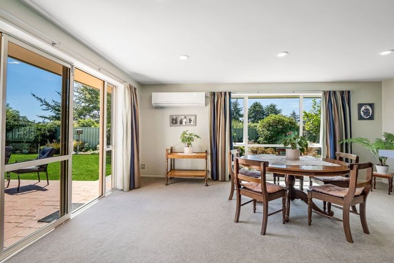 Photo of property in 16 Hannah Place, Holmes Hill, Oamaru, 9401