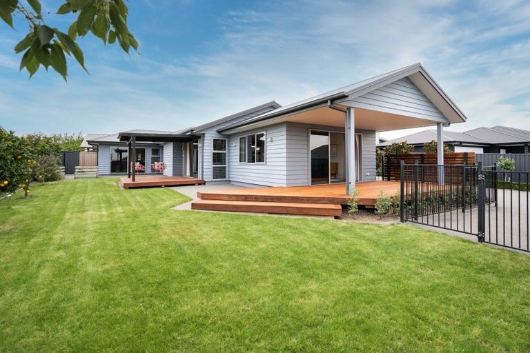 Photo of property in 134a Brookvale Road, Havelock North, 4130