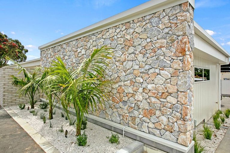 Photo of property in Mangorei Road, Strandon, New Plymouth, 4312