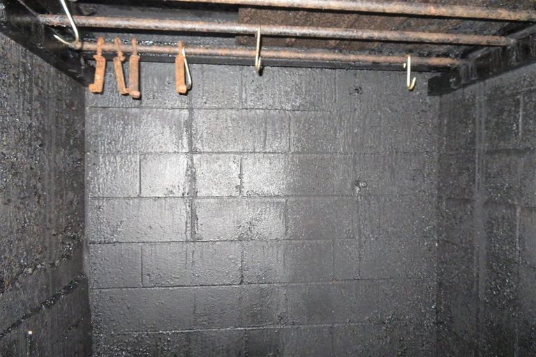 Photo of property in 28 Huron Street, East Gore, Gore, 9710