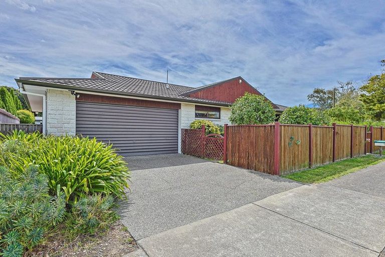 Photo of property in 50 Reynolds Road, Havelock North, 4130
