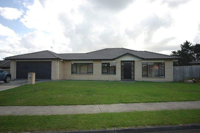 Photo of property in 3 Maadi Place, Papakura, 2110
