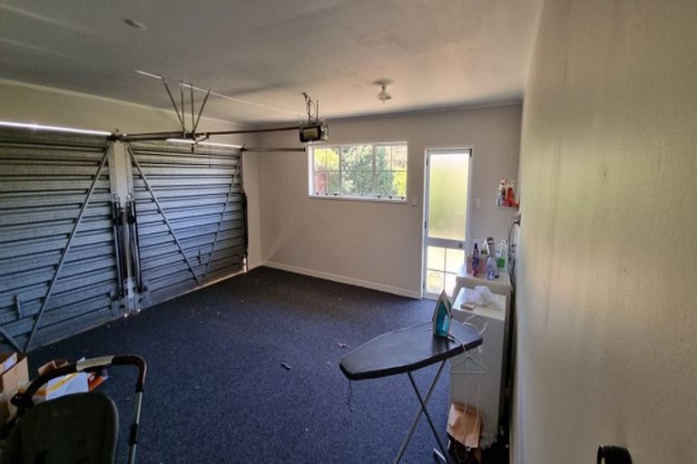 Photo of property in 1 Brockton Avenue, Conifer Grove, Takanini, 2112