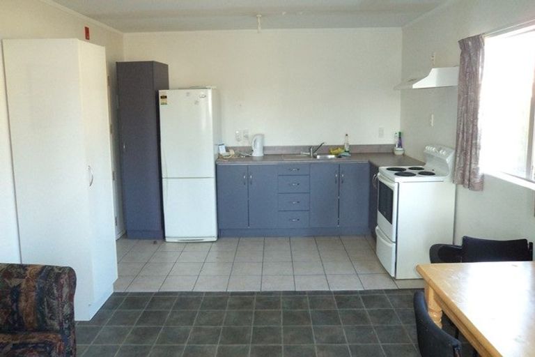 Photo of property in 12/5 Inverness Avenue, Hamilton East, Hamilton, 3216