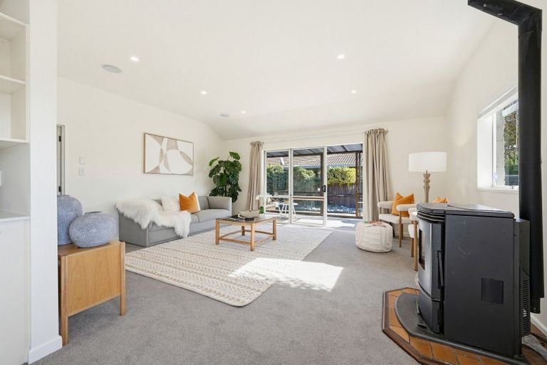Photo of property in 46 Veitches Road, Casebrook, Christchurch, 8051
