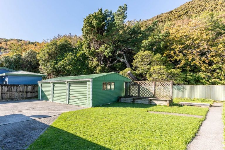 Photo of property in 401b Cambridge Terrace, Naenae, Lower Hutt, 5011
