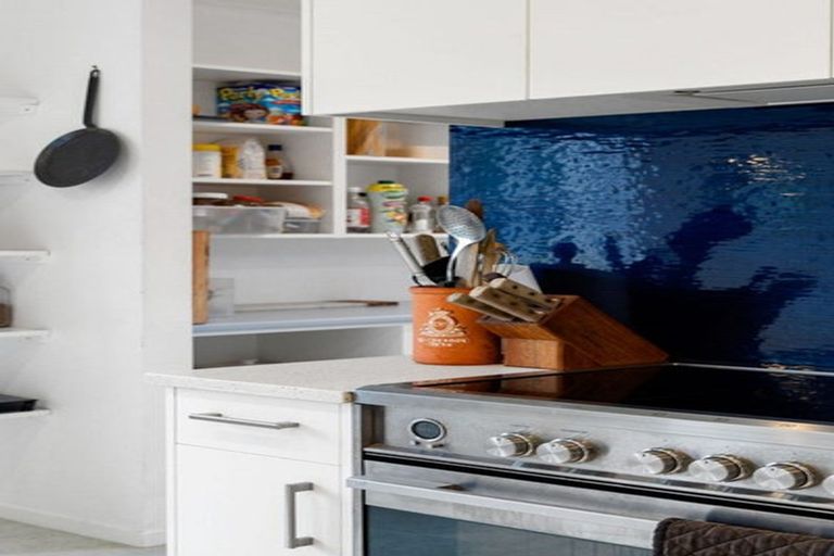 Photo of property in 56 Grosvenor Street, Cambridge, 3434