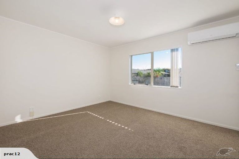 Photo of property in 3/28 Kelvin Road, Papakura, 2110