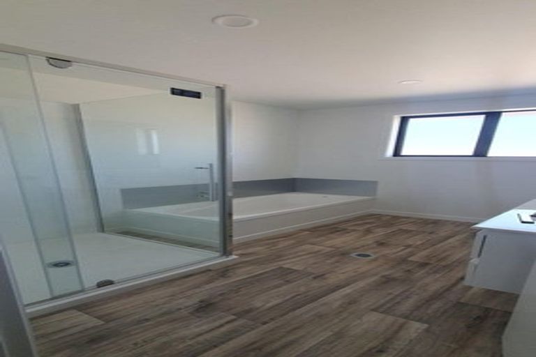 Photo of property in 102 Huxley Road, Outer Kaiti, Gisborne, 4010