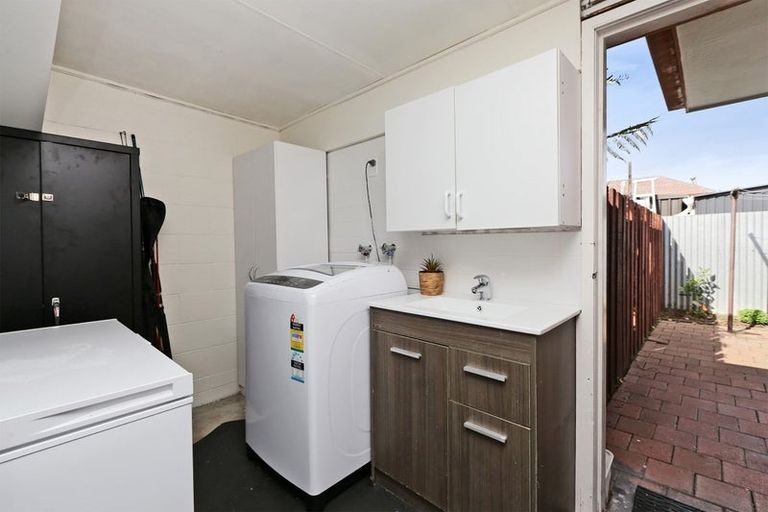 Photo of property in 806 Queen Street West, Saint Leonards, Hastings, 4120