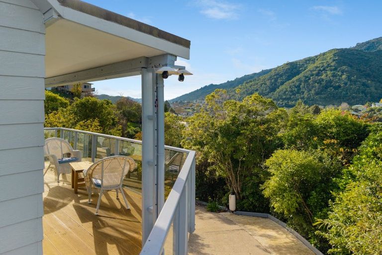 Photo of property in 45 Dorset Street, Picton, 7220