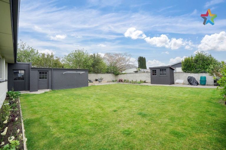 Photo of property in 6 Pine Crescent, Hargest, Invercargill, 9810