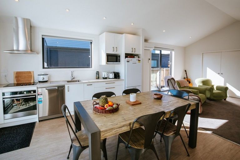 Photo of property in 4 Matakanui Lane, Wanaka, 9305