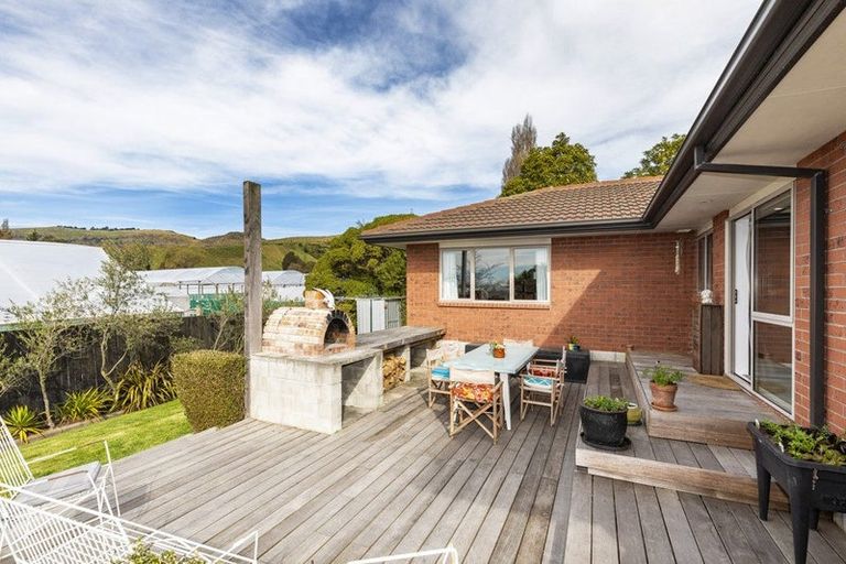 Photo of property in 7 Gilders Grove, Heathcote Valley, Christchurch, 8022