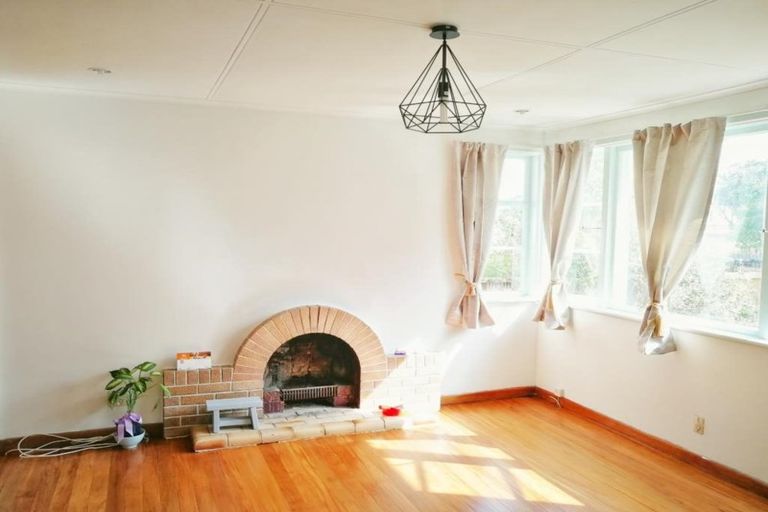 Photo of property in 1/34 Miro Street, New Lynn, Auckland, 0600