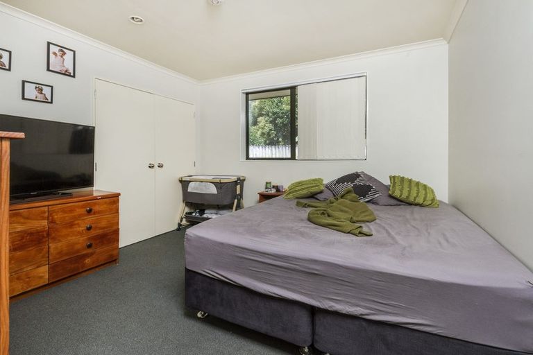 Photo of property in 26b Rathgar Road, Henderson, Auckland, 0610