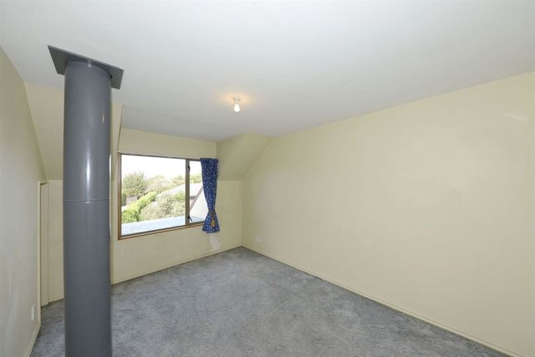 Photo of property in 52 Blue Gum Place, New Brighton, Christchurch, 8083