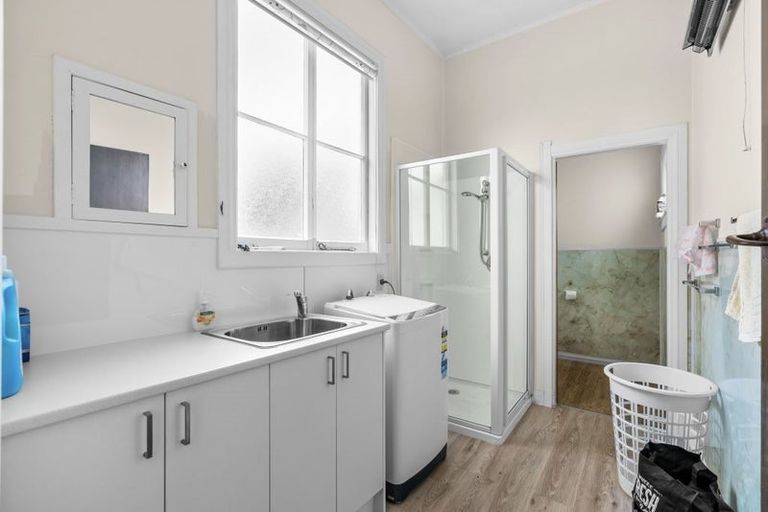 Photo of property in 102 Simeon Street, Spreydon, Christchurch, 8024