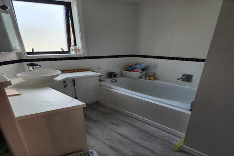 Photo of property in 33 Williams Crescent, Maketu, 3189