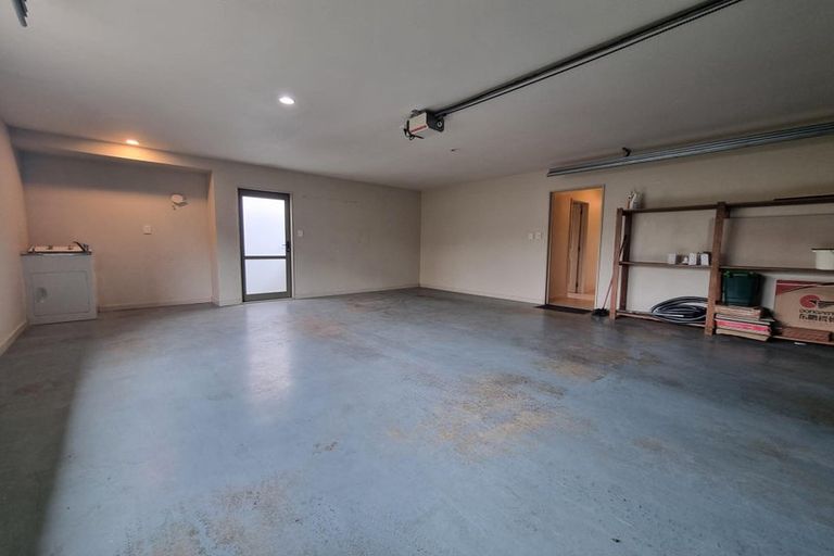 Photo of property in 15 Meteor Place, Schnapper Rock, Auckland, 0632