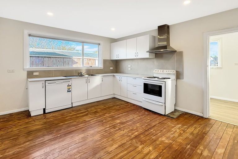 Photo of property in 154 Breezes Road, Aranui, Christchurch, 8061