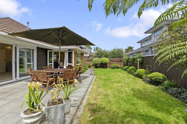 Photo of property in 31b Wai-iti Crescent, Woburn, Lower Hutt, 5010
