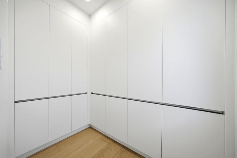 Photo of property in 28 Streamview Way, Long Bay, 0792