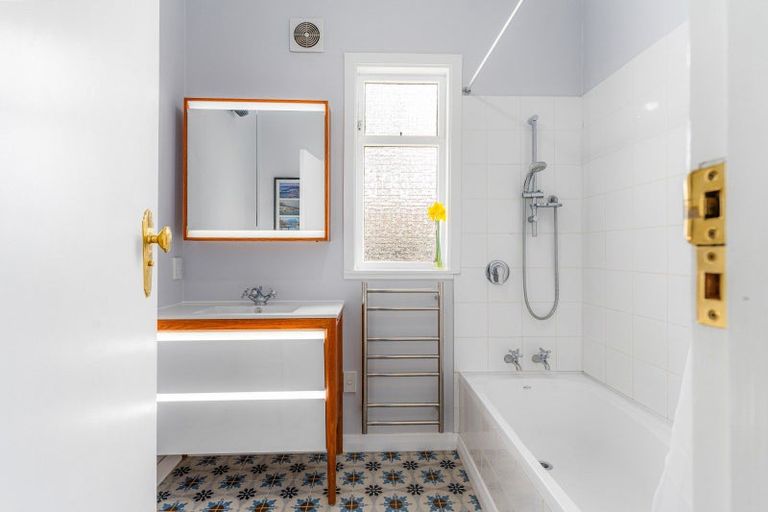 Photo of property in 68 Norbiton Road, Foxton, 4814