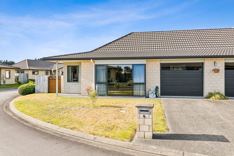 Photo of property in Georgia Estate, 4/3 Georgia Grove, Paraparaumu, 5032