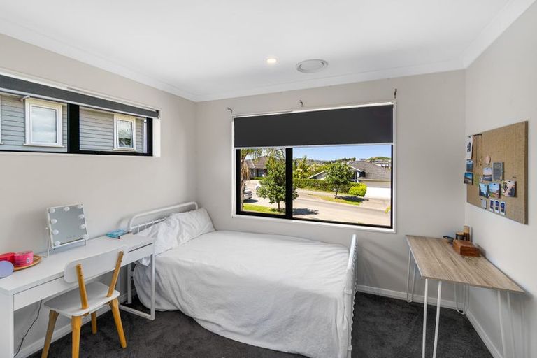 Photo of property in 24 Flavell Drive, Orewa, 0931