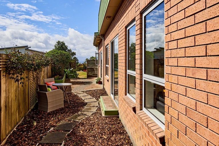 Photo of property in 38 John Sims Drive, Broadmeadows, Wellington, 6035