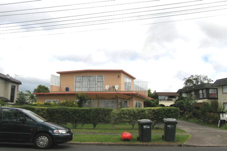 Photo of property in 1/16 Rangitoto Terrace, Milford, Auckland, 0620