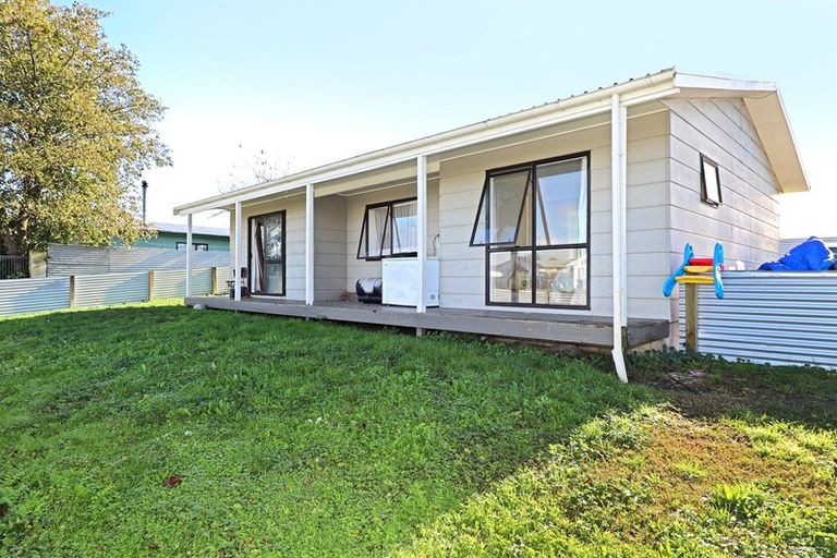 Photo of property in 322a Flaxmere Avenue, Flaxmere, Hastings, 4120