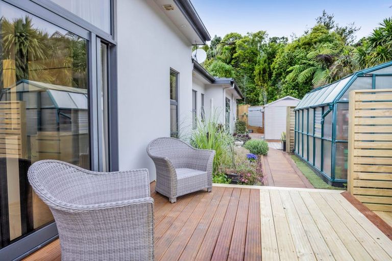Photo of property in 91a Karina Road, Merrilands, New Plymouth, 4312